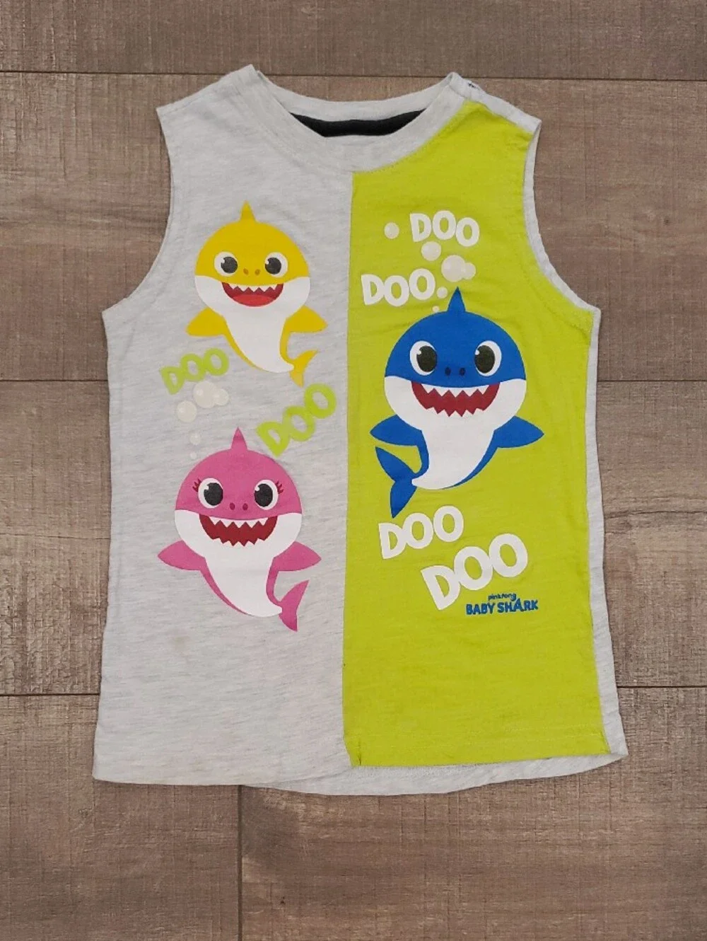 Sleeveless Tank Lot 5T